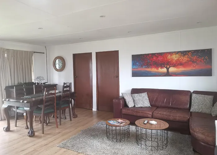 Cozy Cabin